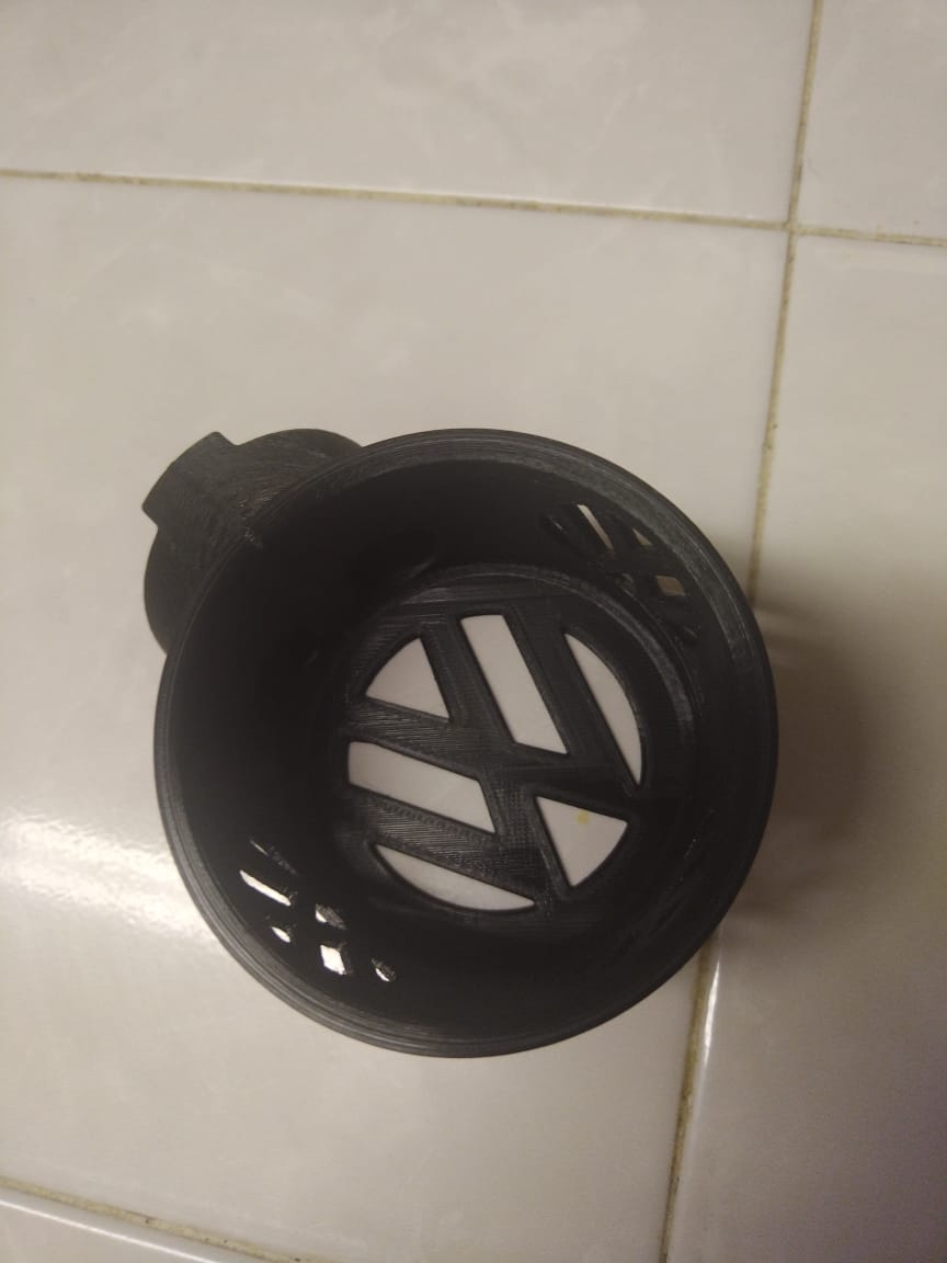 Amarok Cup holders